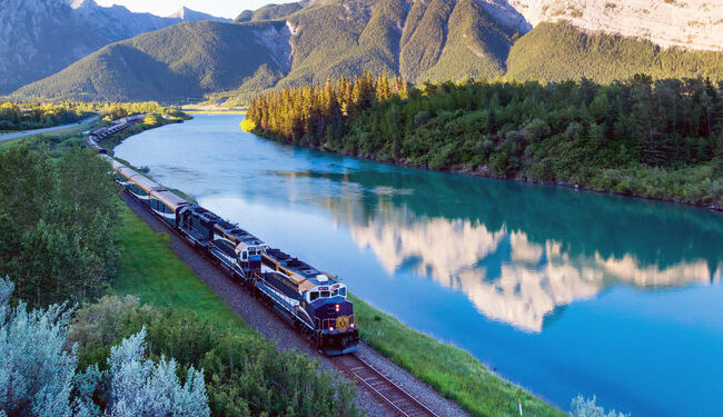 canadian-rockies-train-cruise-vancouver-banff-jasper-national-park-tour